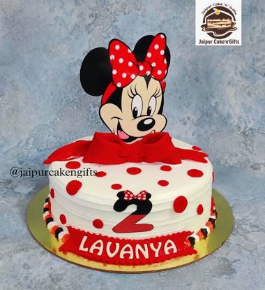 Picture of Minnie Mouse Cake