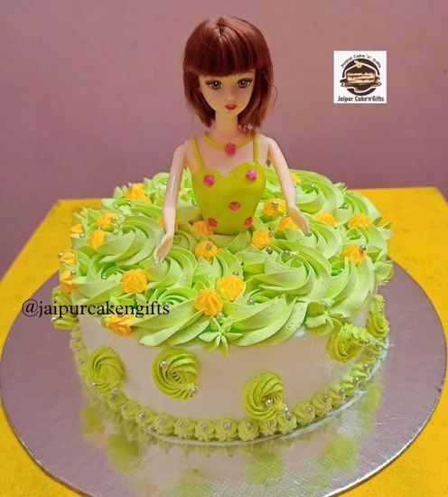 Picture of Green Doll Cake