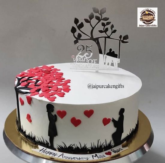 Picture of Special Heart Cake Design
