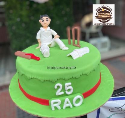 Picture of Cricket Theme Cake