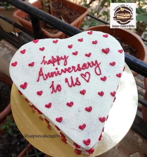 Picture of Heart Shape Anniversary Cake