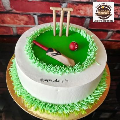Picture of Simple Cricket Theme Cake